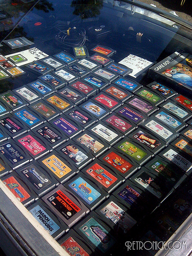 Seriously, have you ever been to a flea market where there were this many games, that clean, and under glass? How about any of those circumstances by itself even? Probably not.